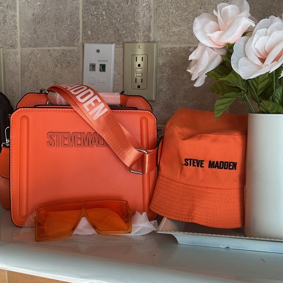 NWT Steve Madden 3 piece Set in Orange🍊 - Picture 1 of 3